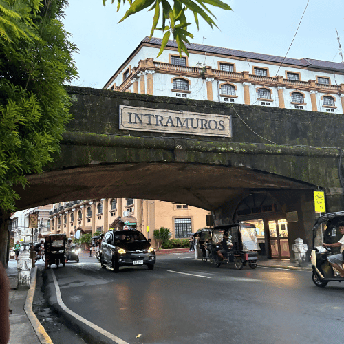 bridge entry to intramuros manila